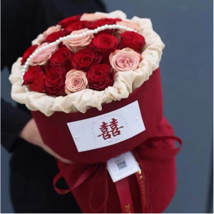 【花儿乐】红色针织布一体定型小香风订婚结婚花束布艺圆形花艺材料