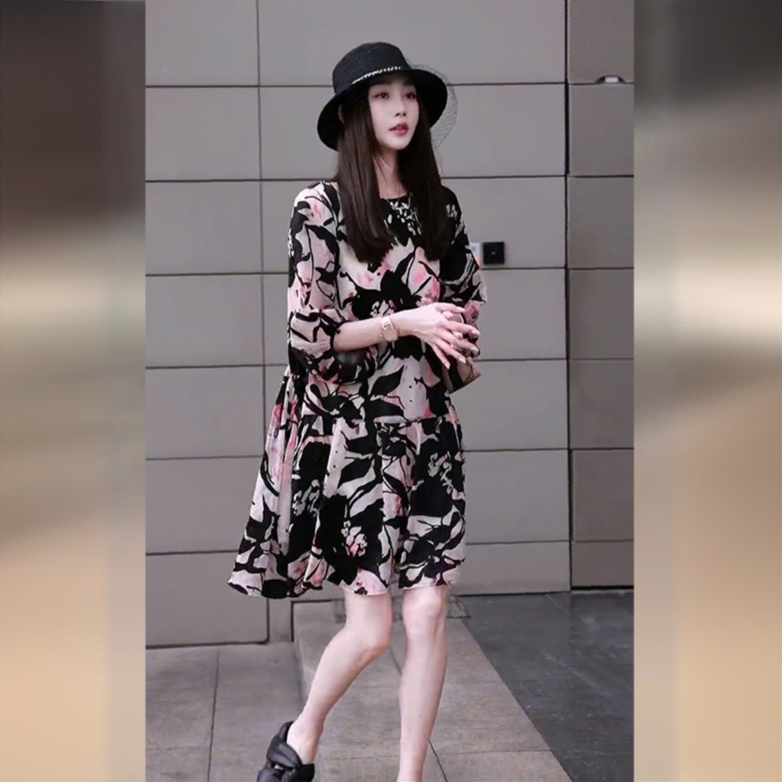 法式轻奢高级感印花连衣裙2025夏季新款简约精致时尚大码气质女