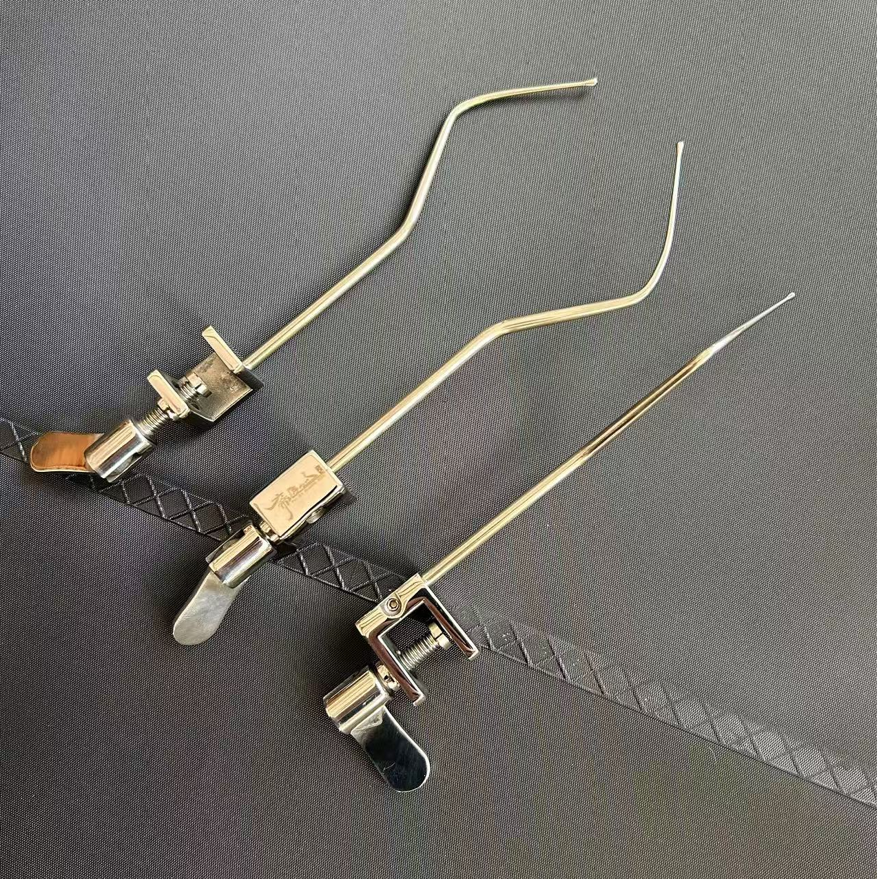 黑坑竞技飞磕挡针不锈钢加厚飞磕鲤鱼挡针小鲫鱼鱼护垂钓拖钩器