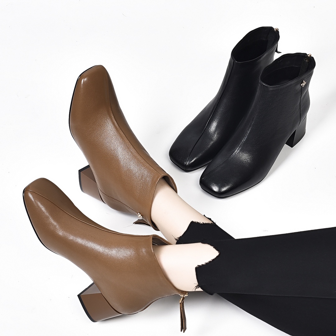 方头妈妈短靴英伦风单靴马丁靴时尚羊皮加绒靴子粗跟低跟秋冬女靴