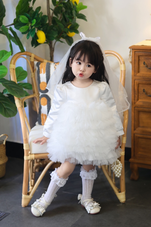 高端白色秋冬女童周岁生日抓周花童婚纱礼服女宝公主裙加绒蓬蓬裙