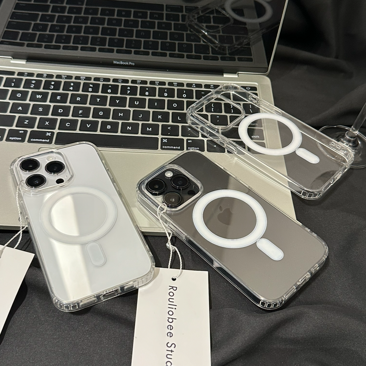 亚克力磁吸适用苹果16/15Promax手机壳iPhone17Promax/13软14套12
