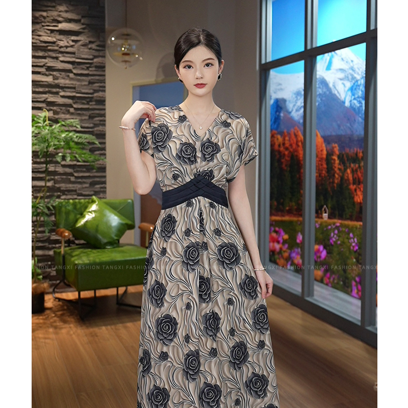 现货2026夏季新款【ZM24-X570】法式小众时尚碎花收腰连衣裙子