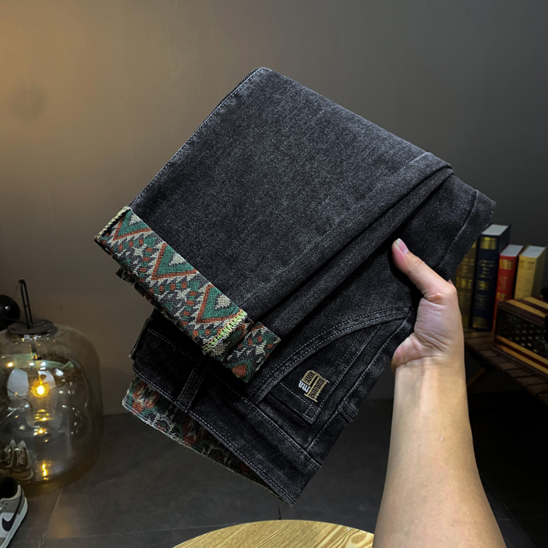 2025秋季新款弹力牛仔裤男潮流修身小直筒百搭长裤男牛仔裤男显瘦