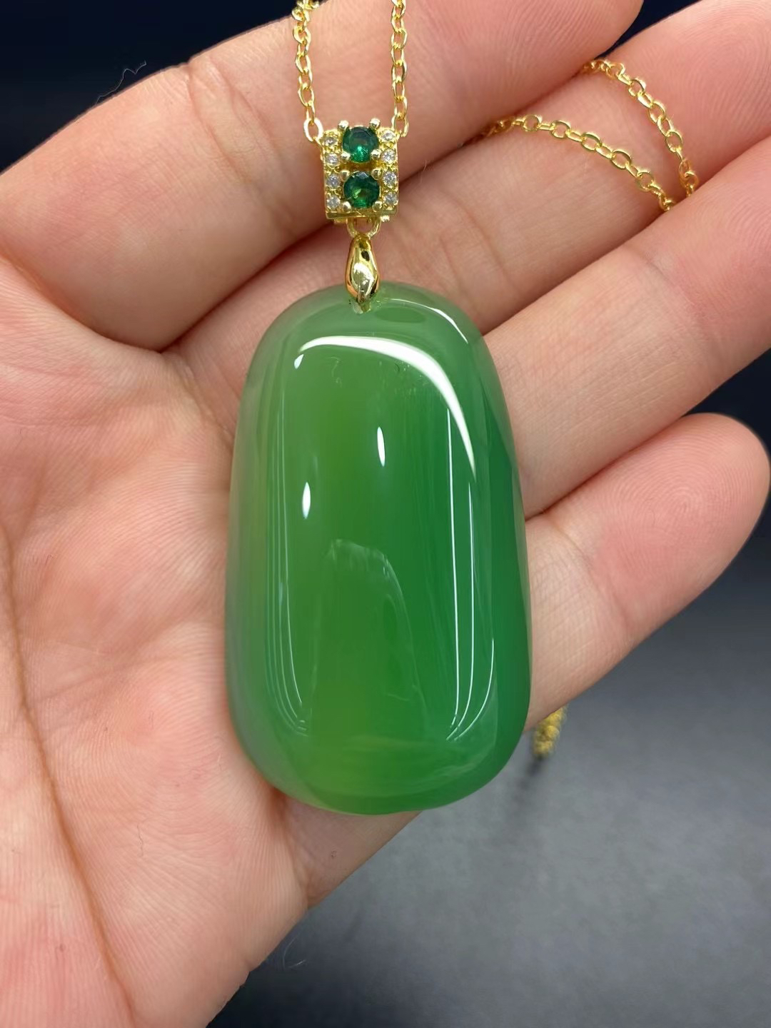 正宗真玉石平安无事牌玉髓挂件玉石吊坠时尚玉石项链玉吊坠玉牌子