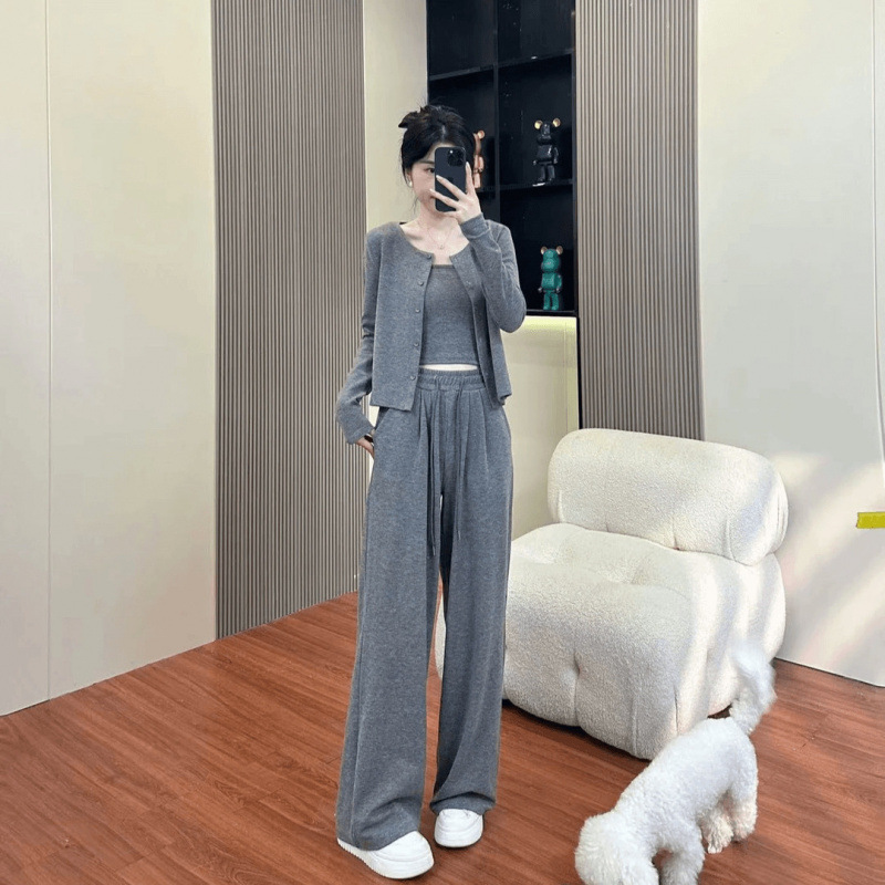 春装新款慵懒松弛感运动休闲套装女宽松开衫吊带阔腿裤三件套装潮