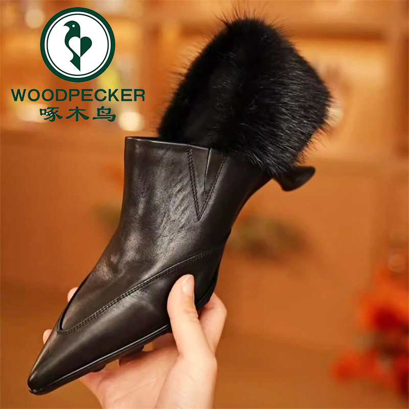 啄木鸟4cm细跟单鞋2025秋冬气质毛毛鞋小众设计极简尖头百搭女鞋