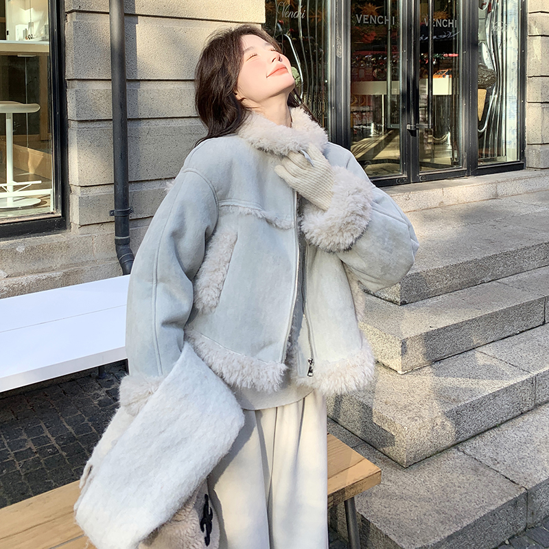 韩系皮毛一体短外套女冬季2025年新款小个子加绒加厚麂皮绒机车服