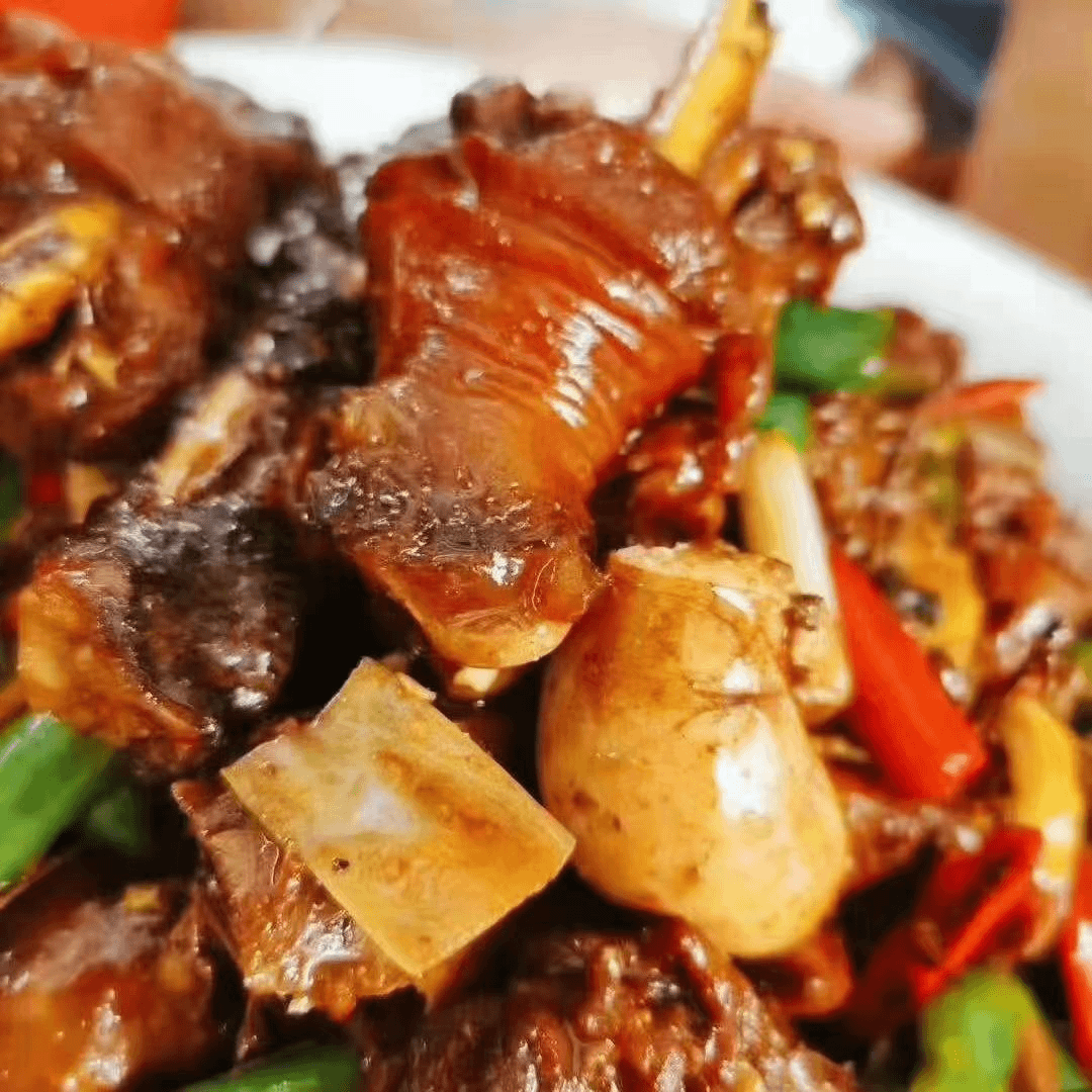 沂蒙山临沂地锅鸡1500克（含500克汤汁）