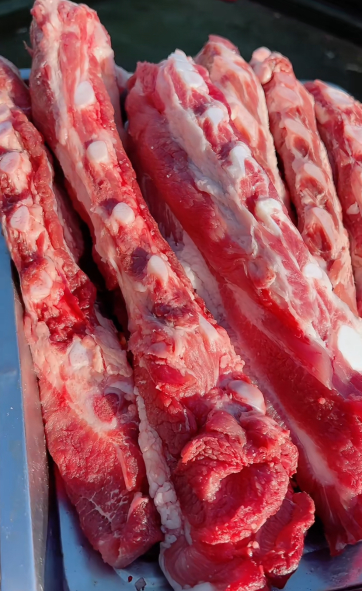 长胸骨猪脆排～两侧带脆骨中间有硬骨7斤