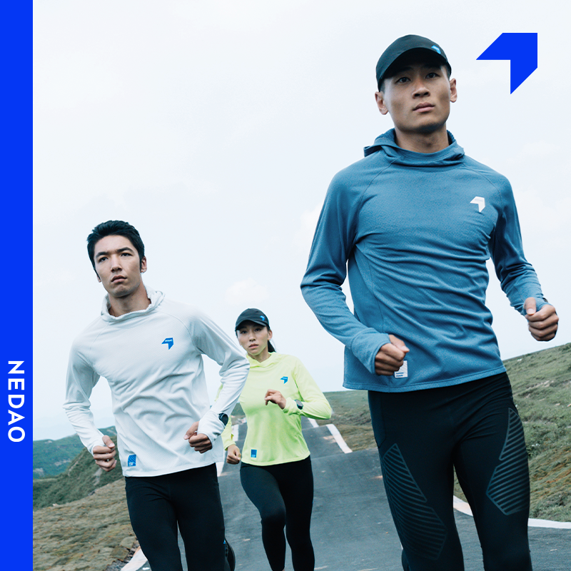 内道聚能卷带帽长袖保暖透气贴身层跑步训练长袖T恤