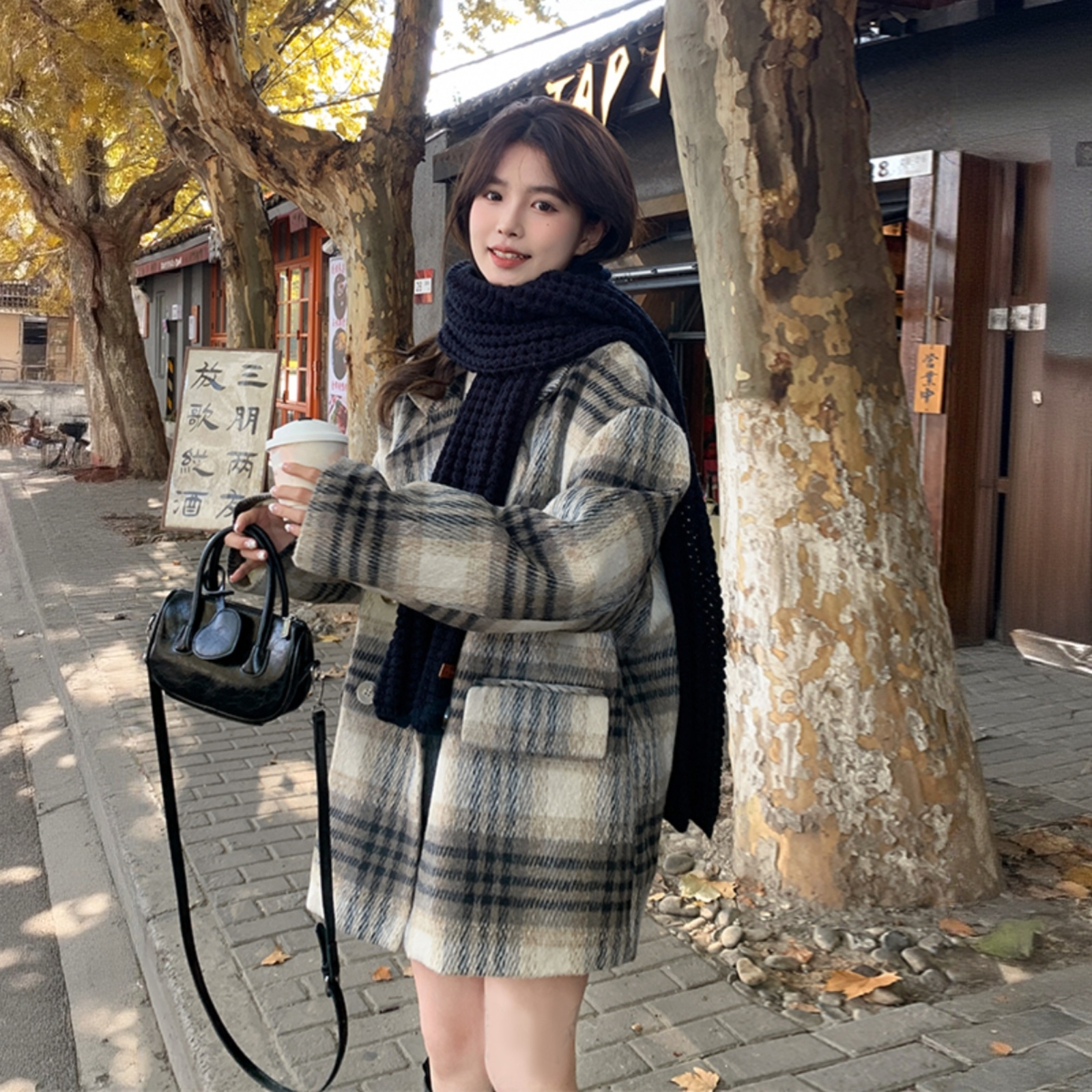 奥顿思兰迪西装毛呢外套女短款冬季小香风加厚小个子内胆羽绒服
