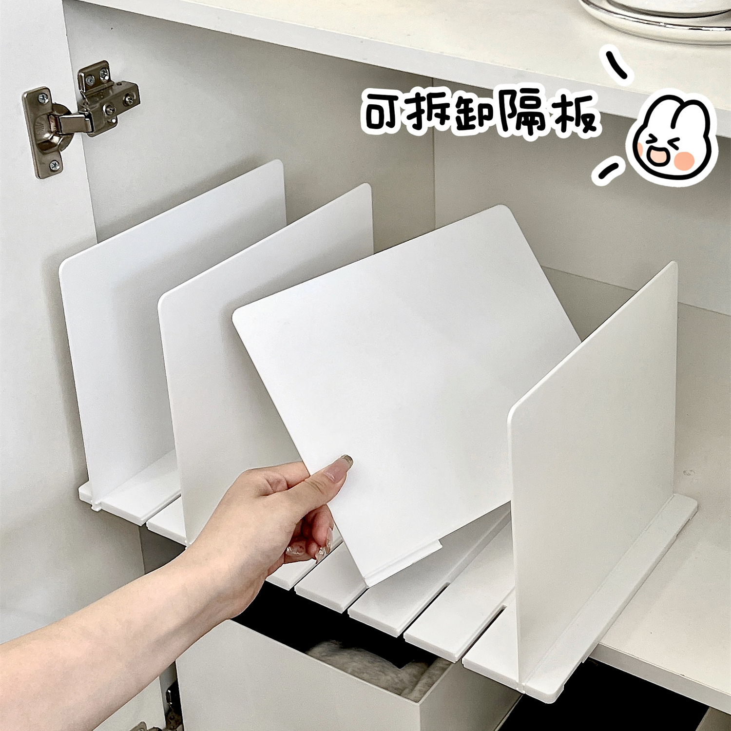 包包收纳神器家用卧室衣柜分隔板收纳柜分层展示架放包包的置物架