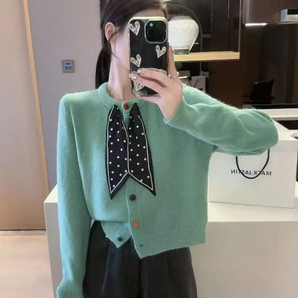 绿色小香风毛衣外套女秋新款高级感慵懒宽松韩系短款高档针织开衫