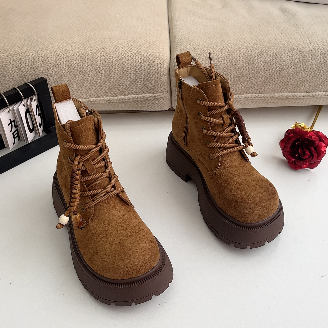 翻毛款马丁靴女2025秋季新款英伦风时尚百搭网红爆款鞋子女款秋冬