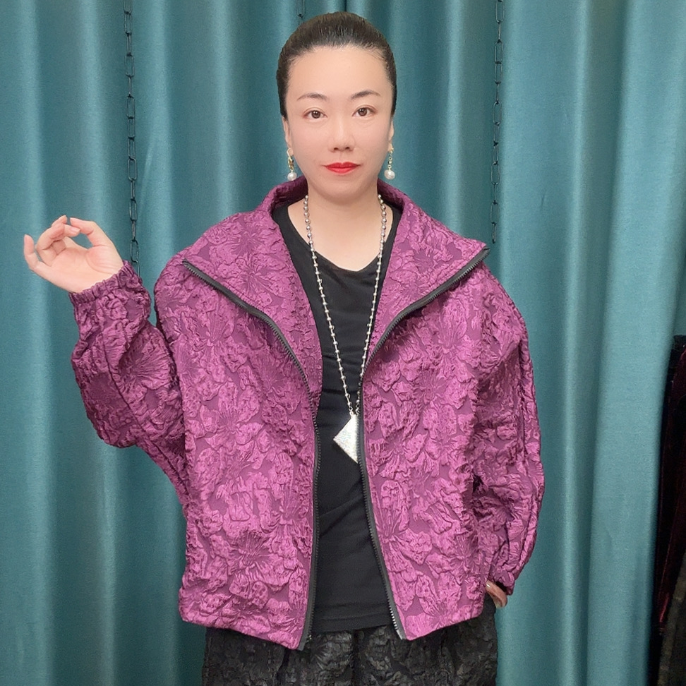 秋季新版宽松休闲提花时尚短版百搭复古外套