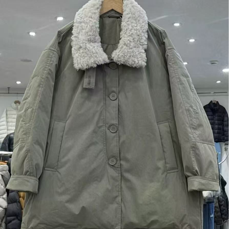 落肩袖保暖学院风翻领收腰羽绒棉服潮流毛领时尚冬季