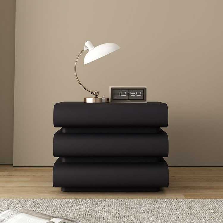 现代简约奶油风月半床头柜2025法式皮质极简智能白色床边柜收纳柜