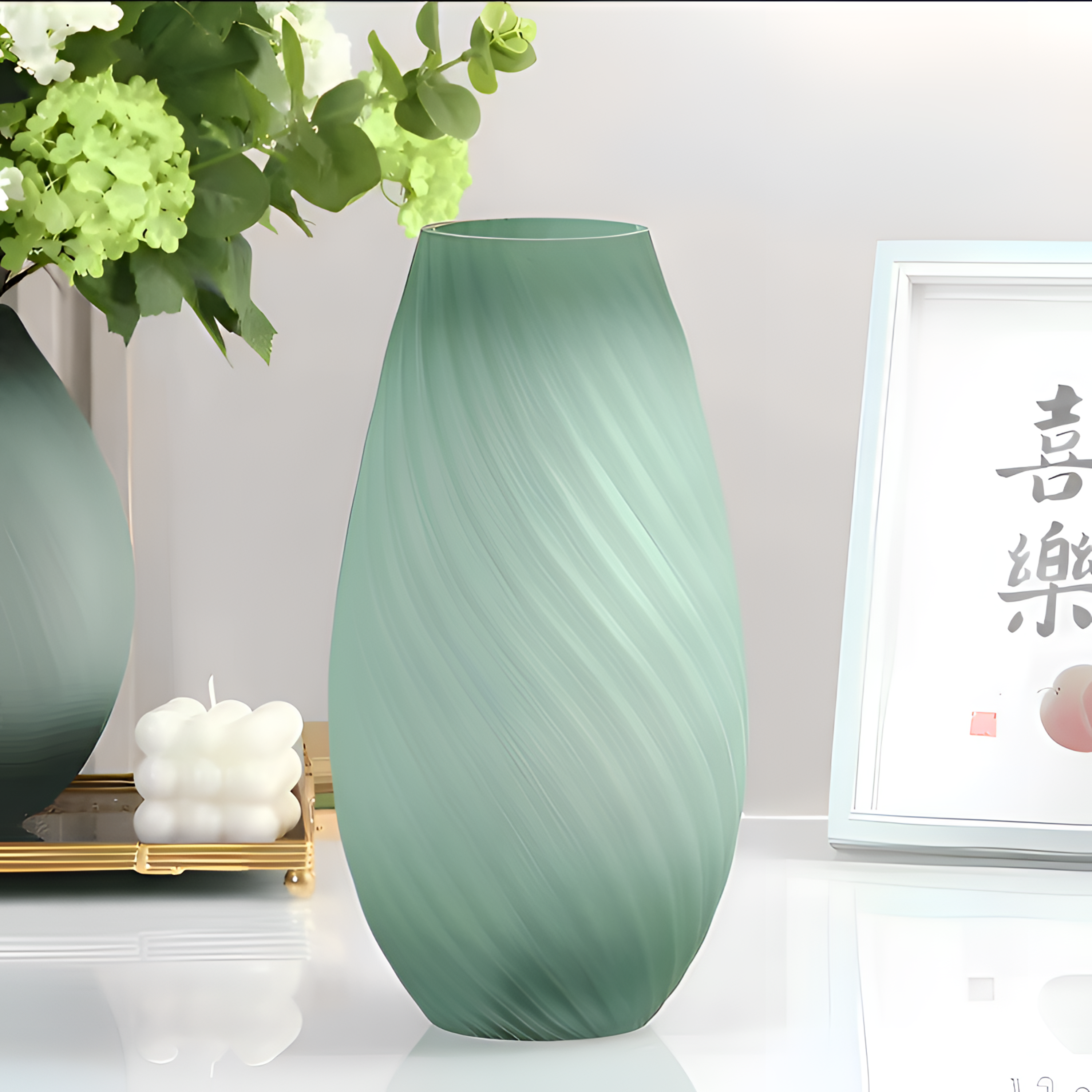 花瓶插花餐桌花瓶磨砂时尚玻璃花瓶高档花瓶简约精致设计经典设计