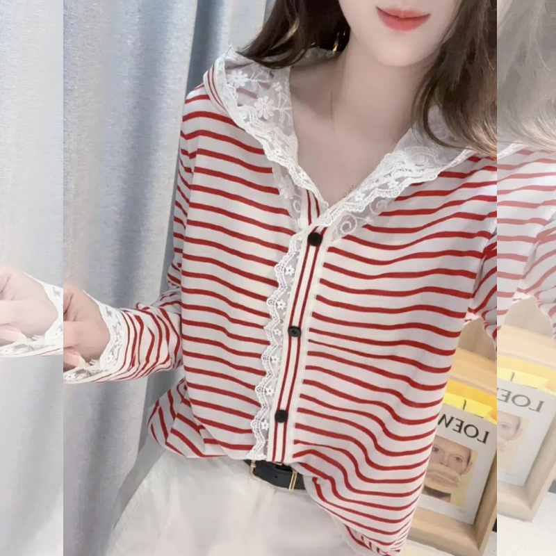 独特绝美条纹连帽卫衣女款2025新款小众设计感蕾丝帽衫上衣春秋款