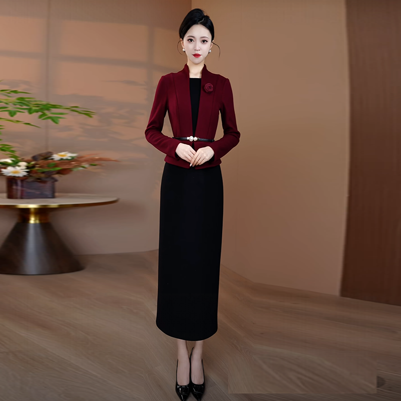 秋冬加厚毛呢连衣裙女2025新款拼接假两件显瘦裙子气质长袖长裙