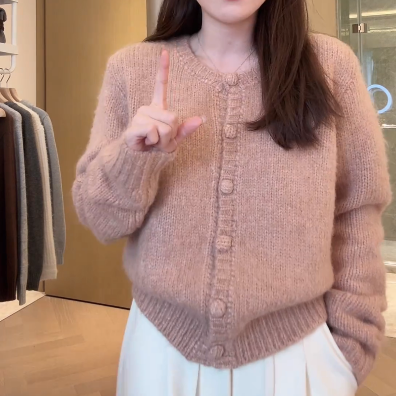 《蔷薇信笺》新款秋冬时尚百搭温柔气质针织衫上衣LK2508813