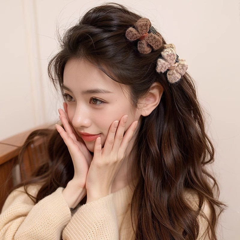 毛绒蝴蝶结发夹前额刘海小抓夹感公主头侧边夹女耳后发卡氛围感