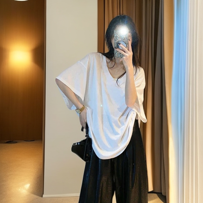 松弛感慵懒风大V领口纯色基础款百搭短袖T恤上衣女夏季休闲时尚