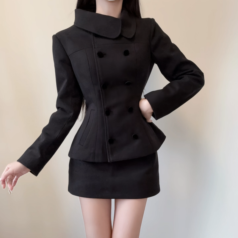 iqcq富家千金风套装秋冬财阀小香风立领设计气质显瘦毛呢加厚外套