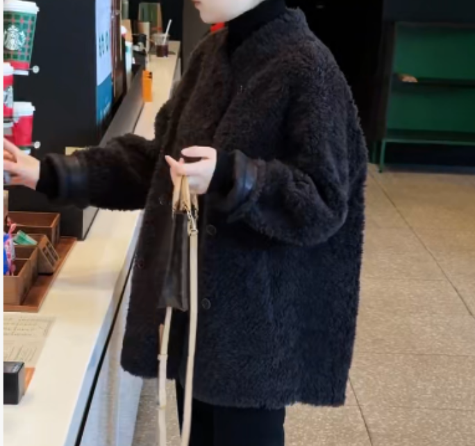 2025冬季时尚潮流百搭精品女装福IZD08