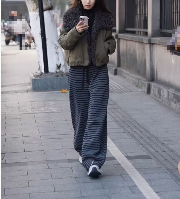 时尚潮流百搭精品女装dgd9016
