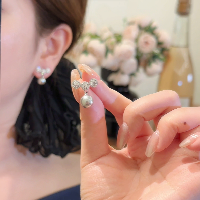 铜合金锆石耳饰 秋冬轻奢闪锆施家珍珠耳环女气质高级感耳针耳饰