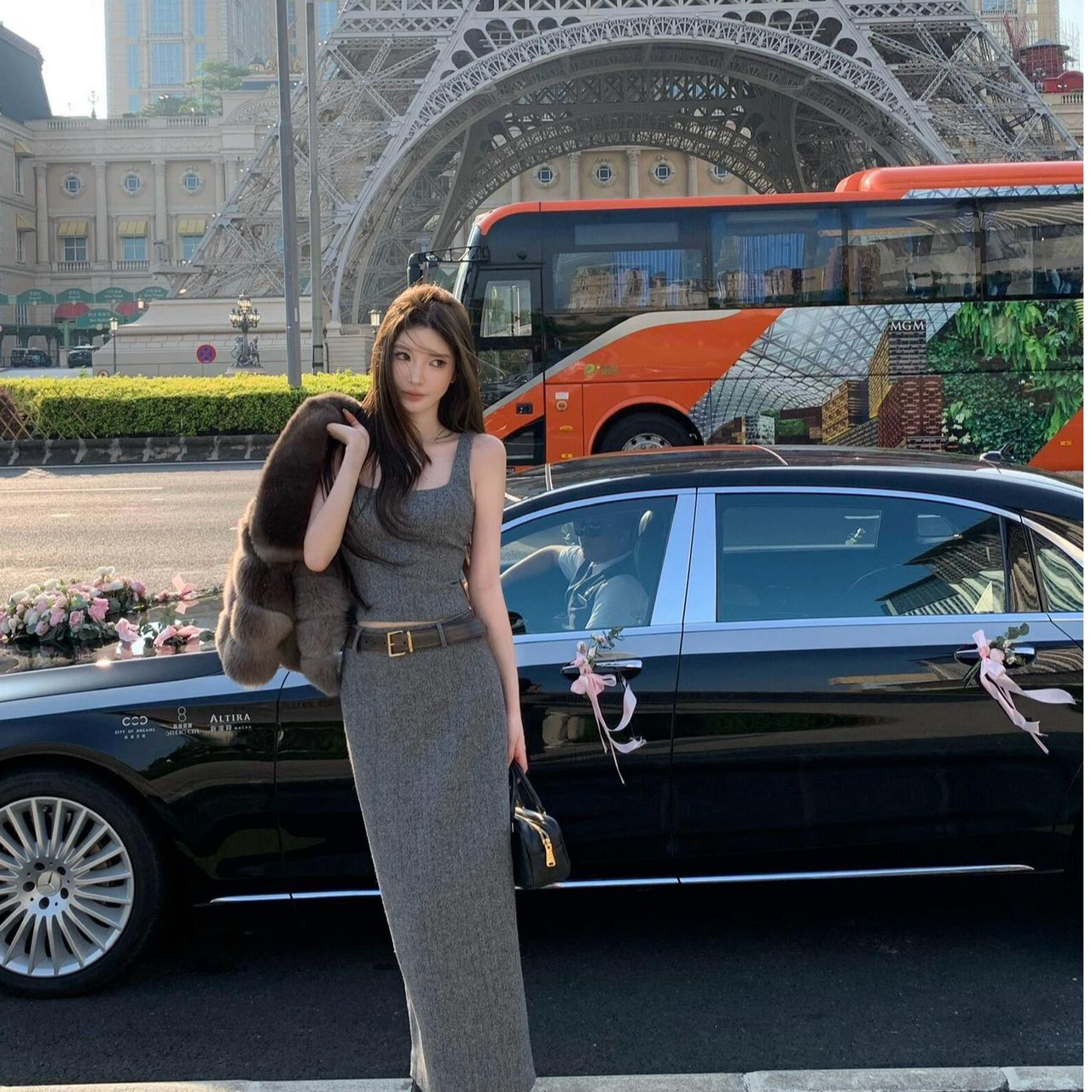 性感辣妹洋气休闲百搭吊带上衣气质显瘦包臀长款半身裙时尚两件套
