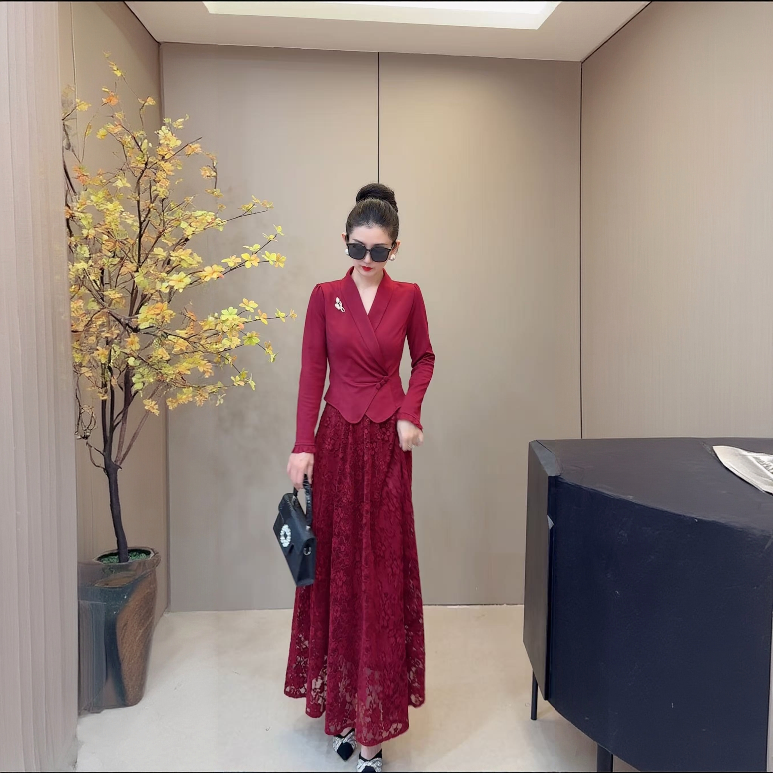 《丹尚爱》勃艮第红色气质优雅连衣裙酒红色收腰修身秋冬长裙