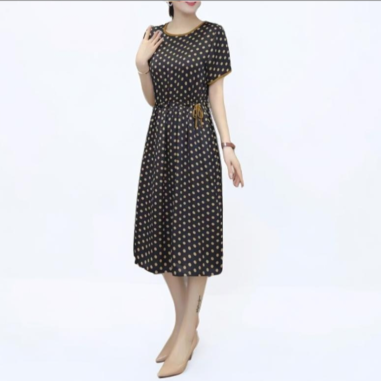 时尚显瘦夏季碎花丝缎面波点连衣裙收腰短袖中长款