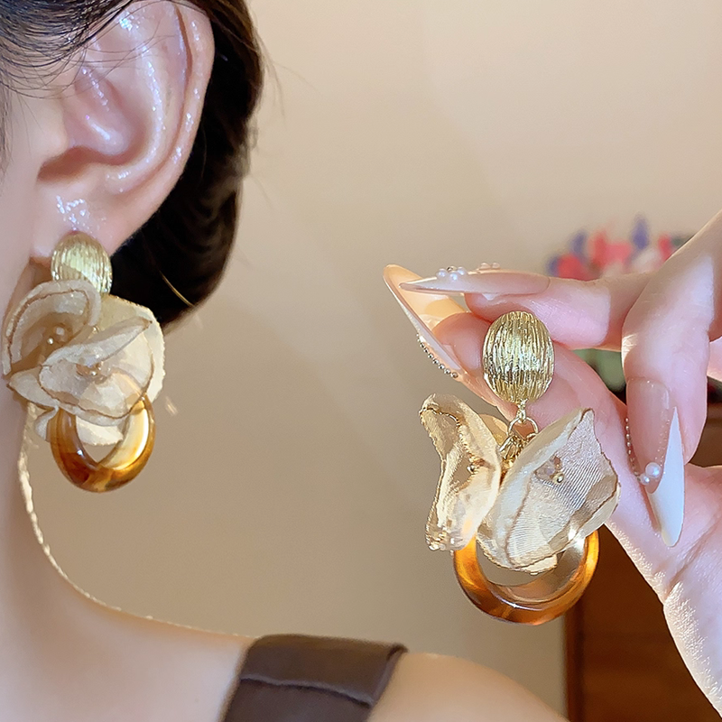 合金耳饰 原创新中式复古网纱花朵耳钉高级感独特气质百搭耳环女