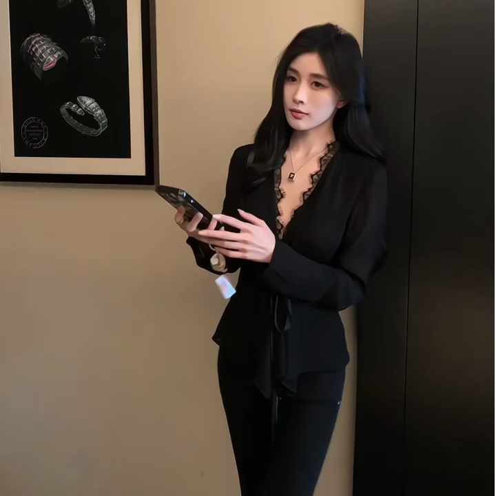 2025夏季新款时尚套装气质显瘦洋气休闲百搭性感辣妹上衣长裤外穿