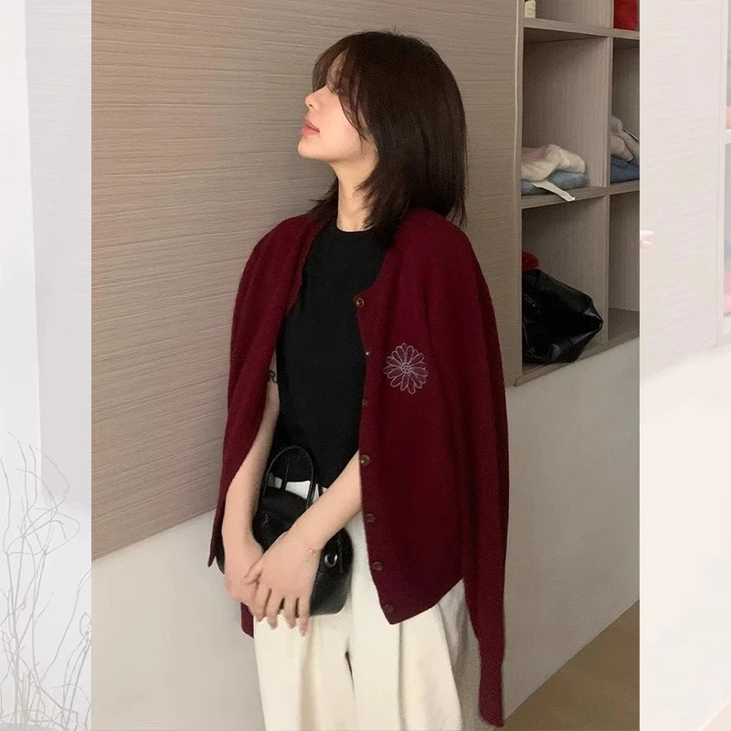 慵懒风刺绣秋季小雏菊宽松型秋冬毛针织衫开衫外套女毛针织衫百搭