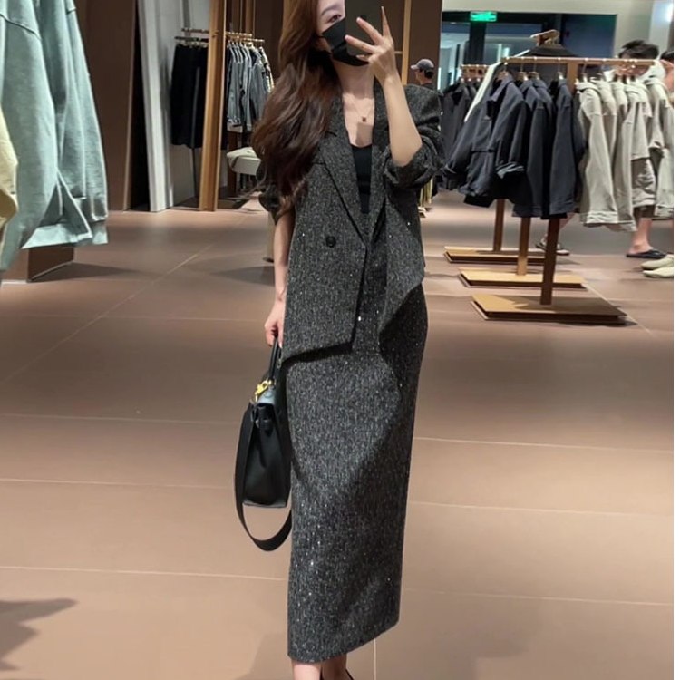 春新款大码时尚西装套装女高端轻奢御姐穿搭气质西服半身裙两件套