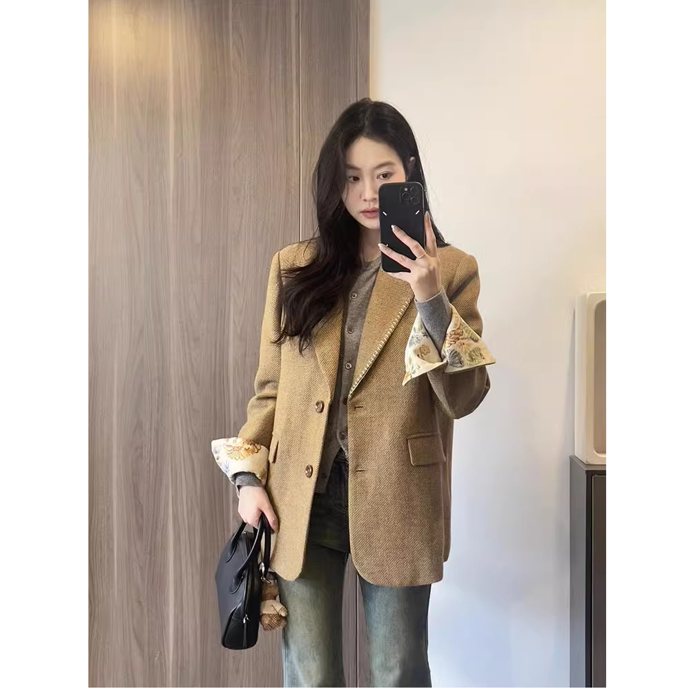 0331春季新款卡其色西装外套独特超好看西服韩系通勤显瘦气质上衣