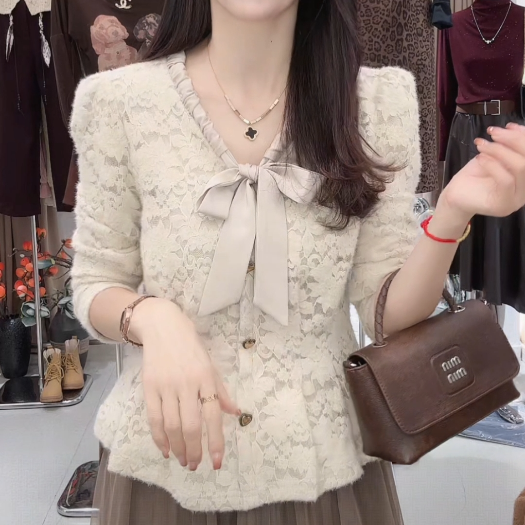 法式2025甜美系带蝴蝶结衬衫提花新颖磨毛蕾丝气质V领洋气女上衣