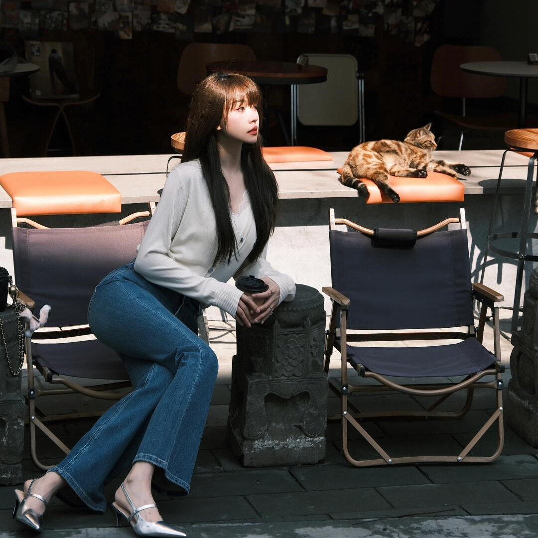 新款2025春夏季时尚简约舒适高级感上衣设计百搭显瘦显身材裤子女