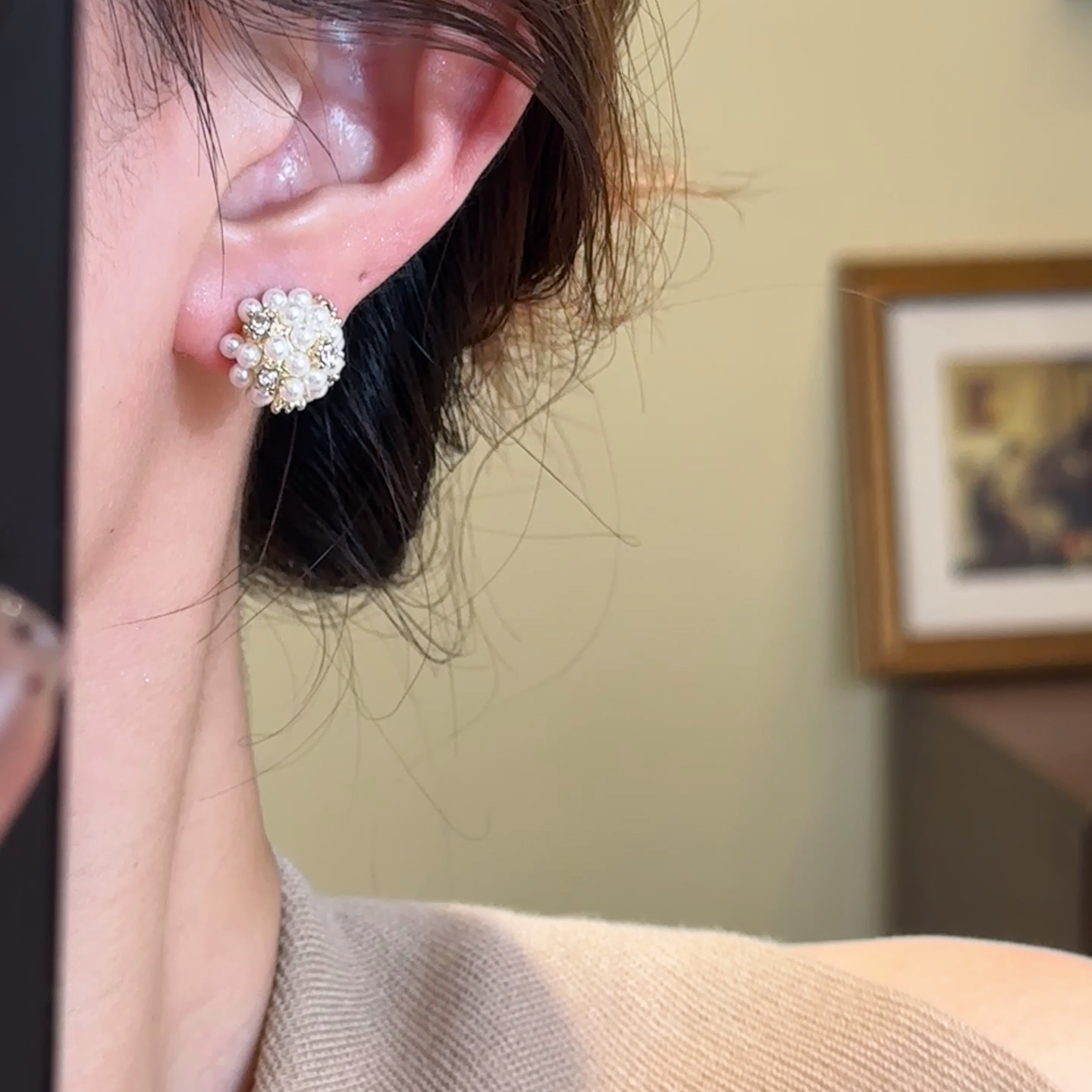 H513 珍珠花簇耳环时尚百搭法式小众