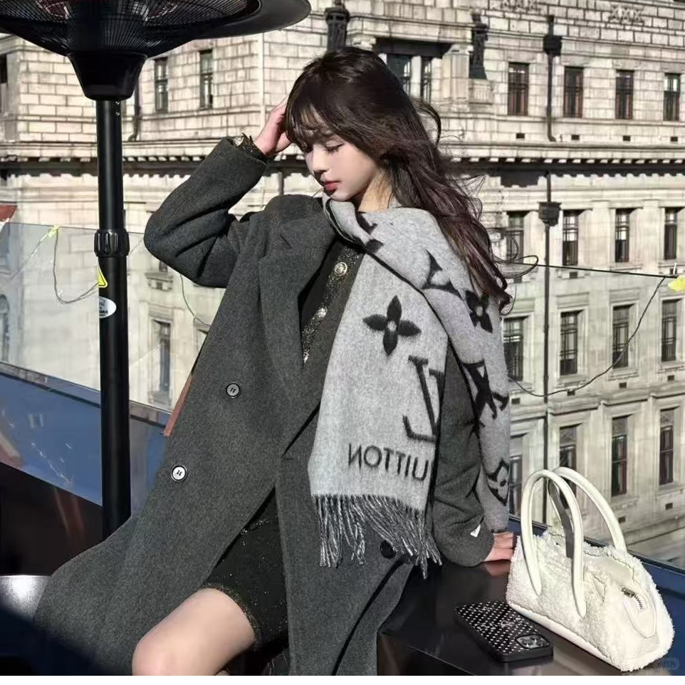 【100山羊绒鼎版】双面羊绒高级感芯片加厚款黑灰围巾披肩网红百搭