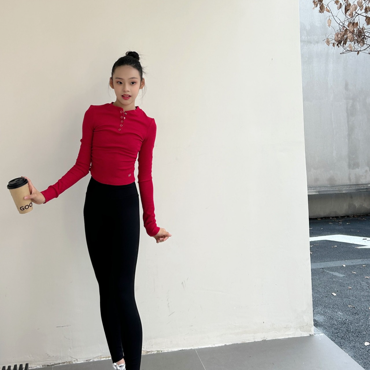 EASTCHN STAR雪妈小艺考亨利领优可丝高弹褶皱显瘦打底长袖3262