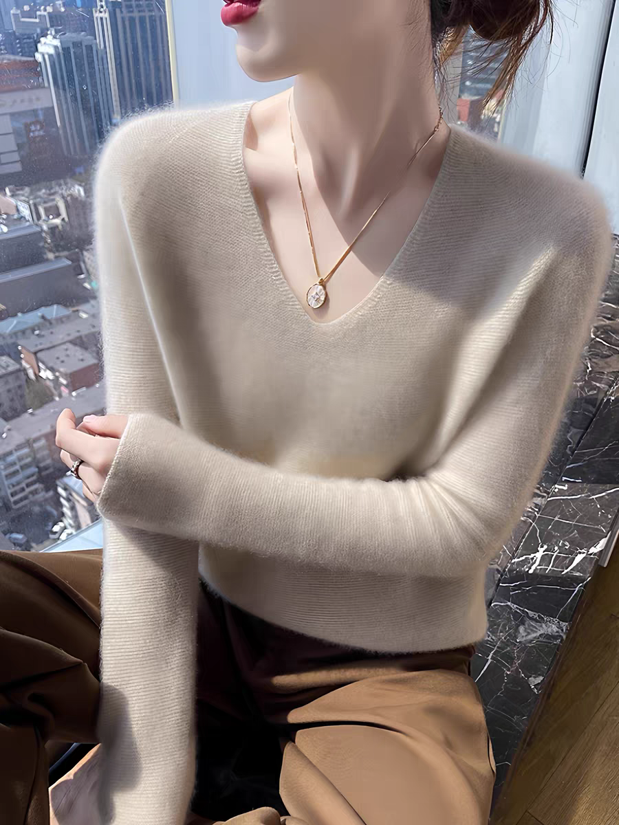 商场同款居家通勤羊绒衫女V领宽松针织毛衣内搭打底秋冬纯色软糯