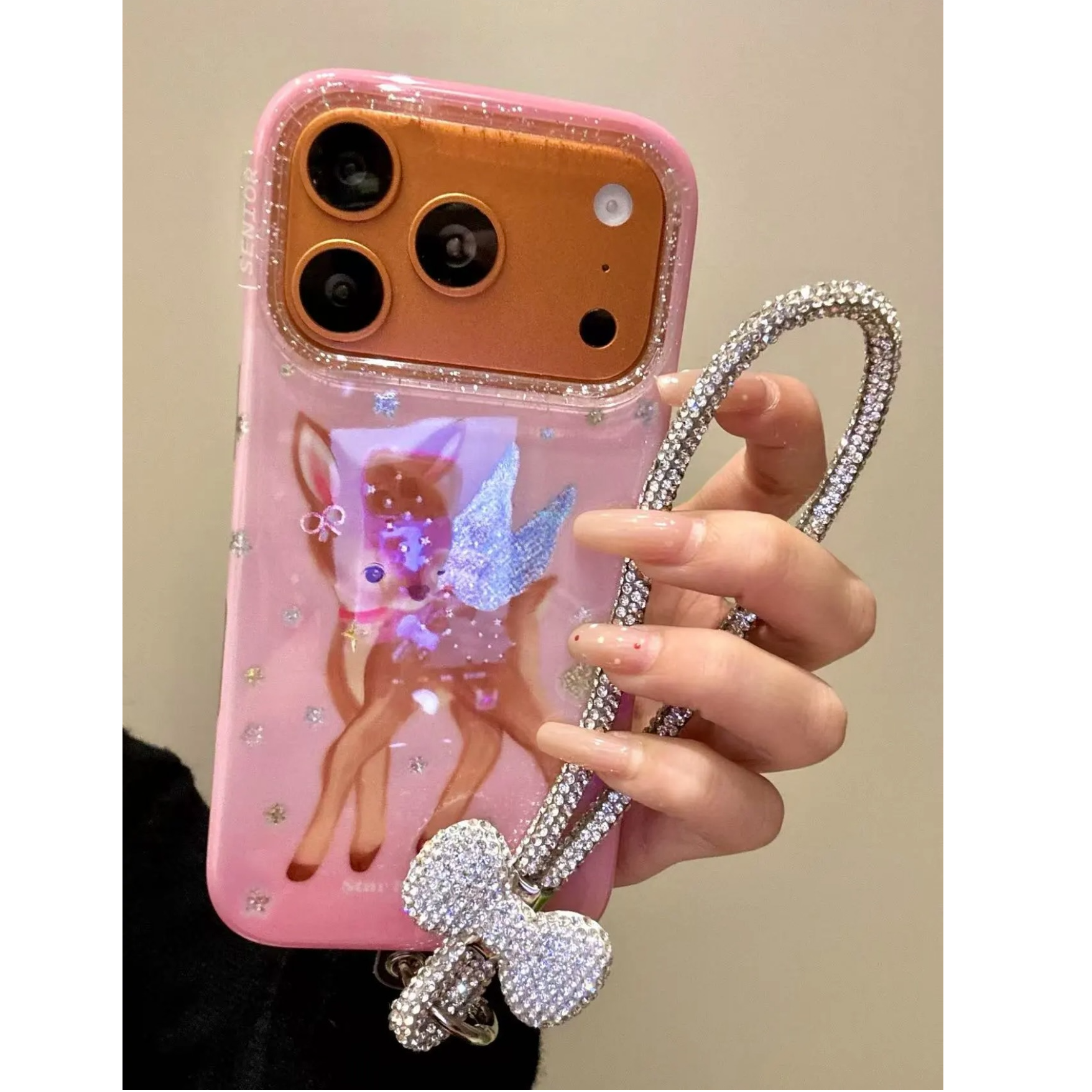 ins粉嫩鎏金翅膀小鹿斑比手机壳适用于苹果17promax/16防摔可爱