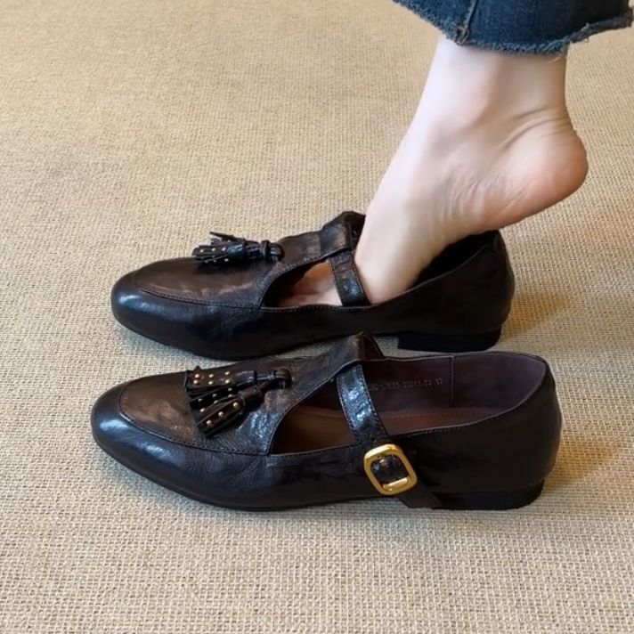 羊皮版~文艺复古平底流苏圆头铆钉浅口单鞋女百搭通勤平底玛丽珍