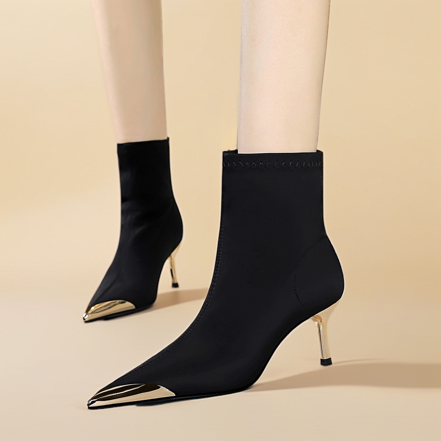 金属尖头短靴高跟弹力秋冬微喇裤专用高跟鞋2025新款绒面瘦瘦靴子
