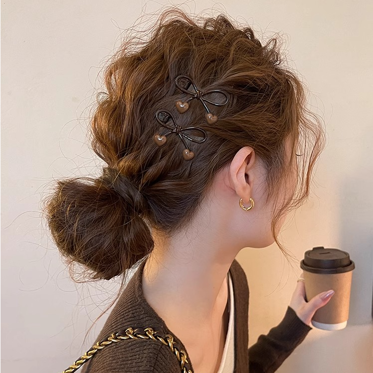 蝴蝶结发夹女咖色爱心边夹侧边前额发卡2025新款刘海夹子高端头饰